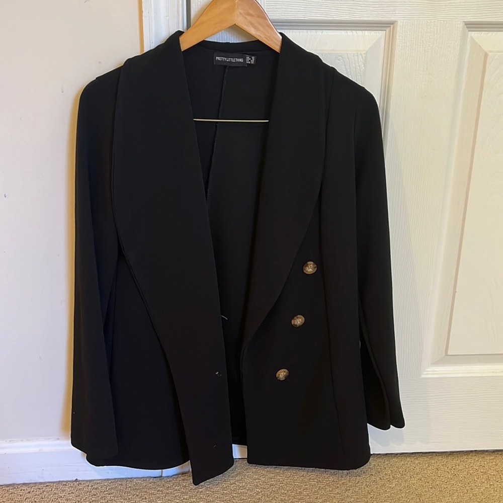 Pretty little thing blazer